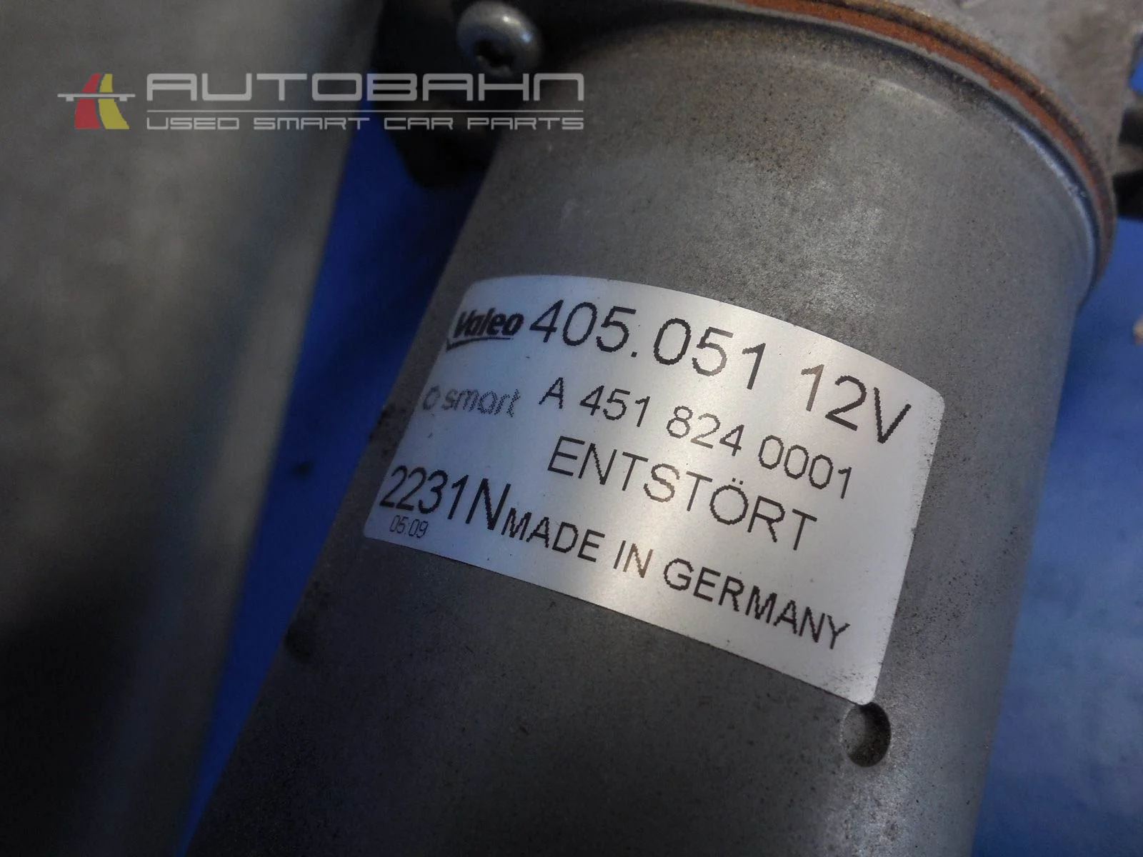 Fortwo Passion Pure OEM Windshield Wiper Motor & Linkage Assembly